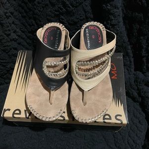 MODZORI REVERSIBLE SANDALS
